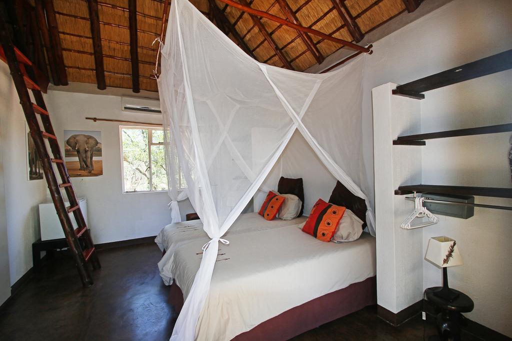 Normann Safari Bush Lodge Phalaborwa Exterior foto